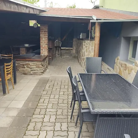 Apartament Lejlighed Klášterec nad Ohří